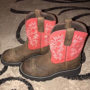 BRAND NEW FATBABY ARIAT BOOTS